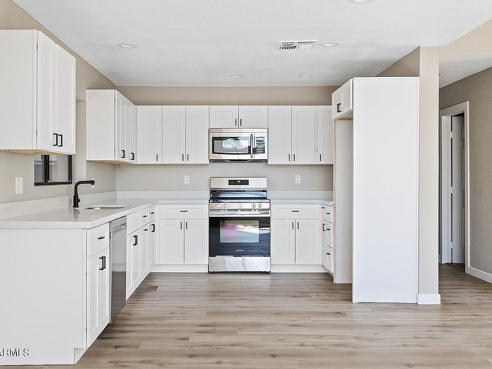 1st image of 21447 E AVENIDA DEL VALLE --