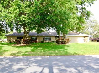 4403 Willowbrook Cir, Winter Haven, FL 33880