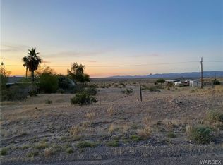 5155 E Miami Dr, Topock, AZ 86436
