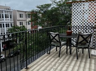 394 W Broadway #4, Boston, MA 02127