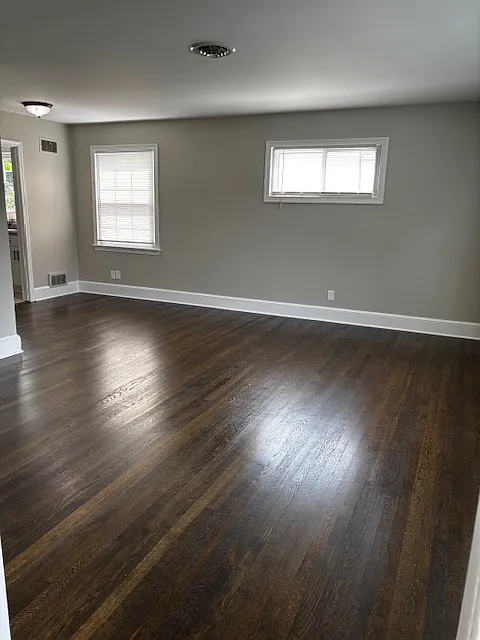 3 bed, 1089 sqft, $1,850 — Photo 4