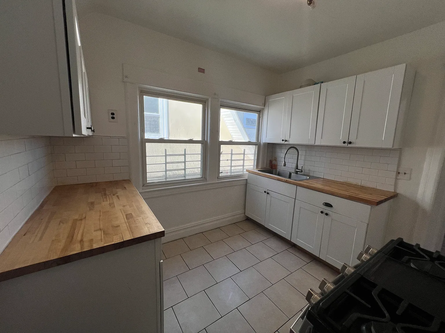 66 N Columbus Ave — Photo 3