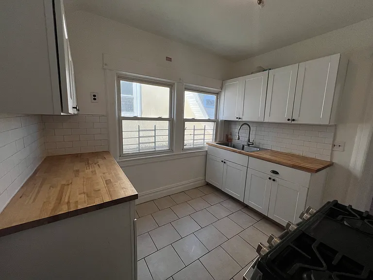 66 N Columbus Ave #3 — Photo 3