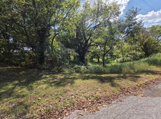 E Cliff View Dr, Vinita, OK 74301