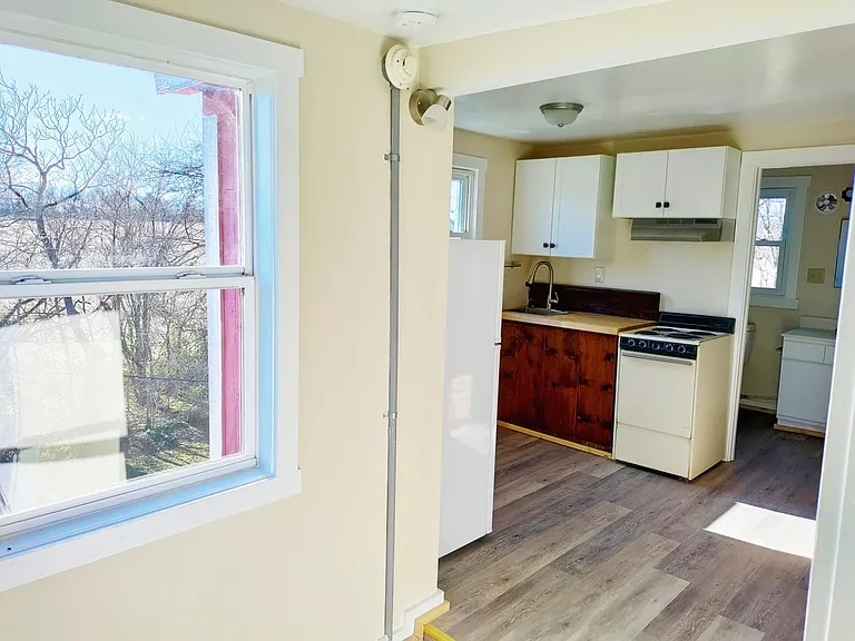 4317 Buckeystown Pike #R — Photo 8
