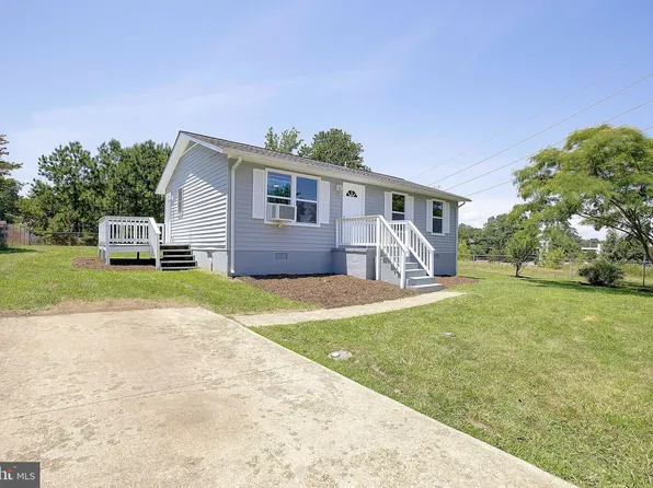 22215 Erickson Ct, Lexington Park, MD 20653