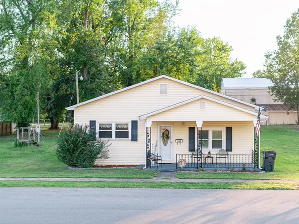 107 Westside Ave, Earlington, KY 42410