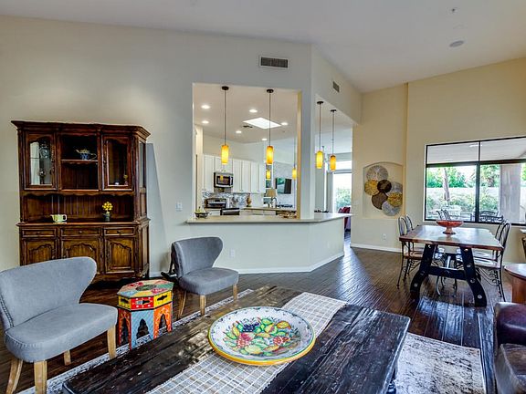 Living Rm Dining Rm Kitchen