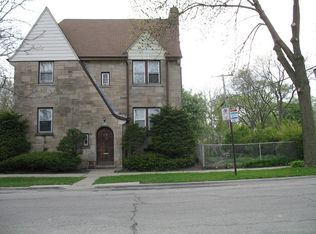 1460 Pitner Ave, Evanston, IL 60201