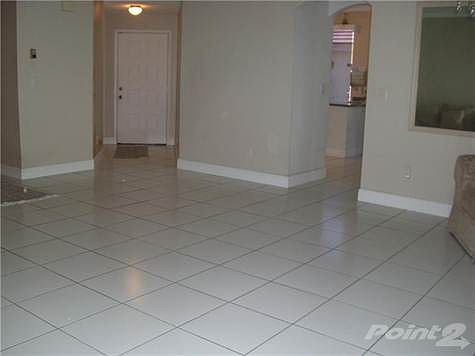 5th image of 18530 NW 18th St