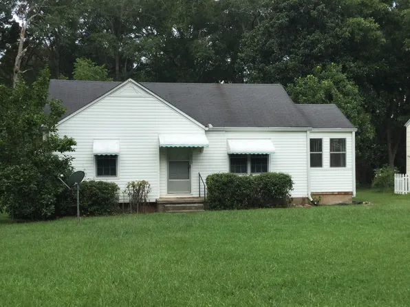 1810 Park Dr, Greenville, GA 30222