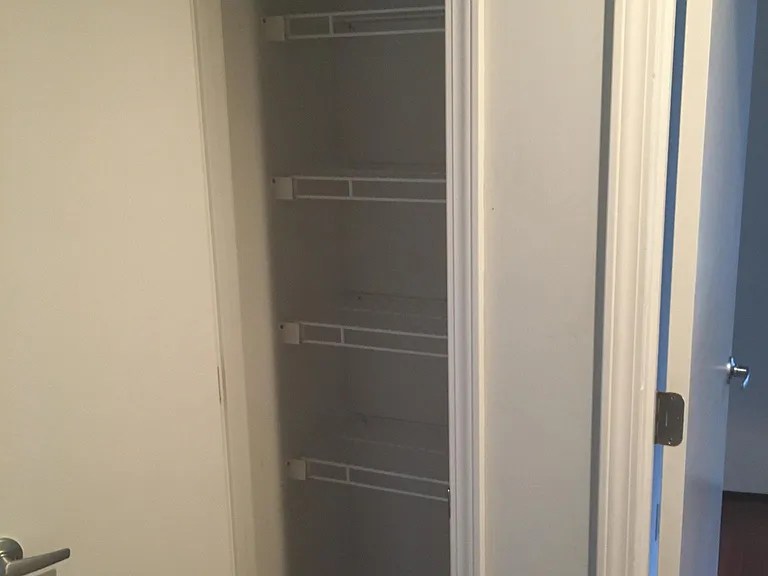 604 Ryleigh Cir — Photo 17