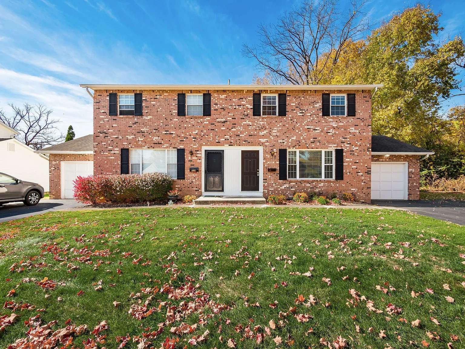 3 bed, 1.5 bath, 1700 sqft, $2,100 — Photo 1