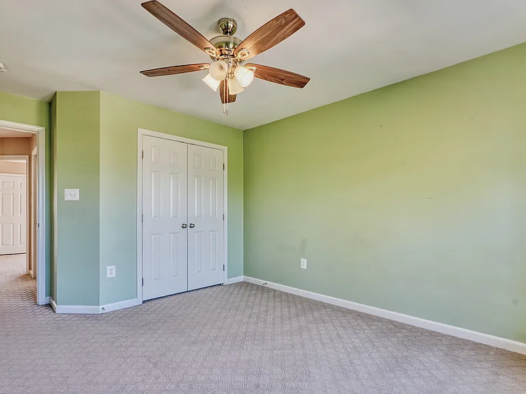 42245 Sweet Ct — Photo 36