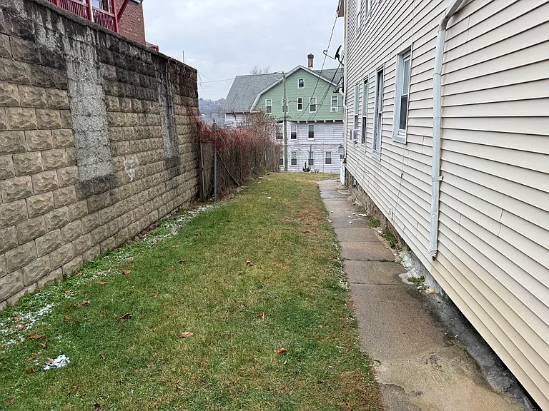 83 Southview St #1 — Photo 14