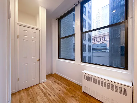 Rented by City Connections Realty | media 19