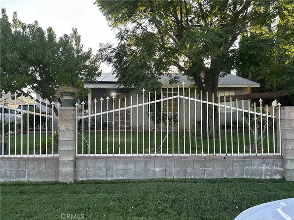 38733 36th St E, Palmdale, CA 93550