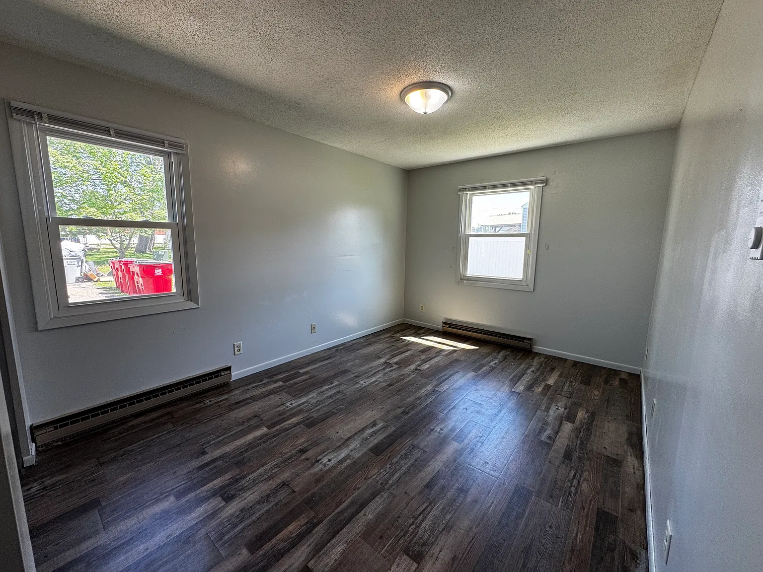2 bed, 775 sqft, $995 — Photo 4