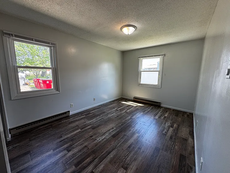 402 2nd Ave SW #2 — Photo 7