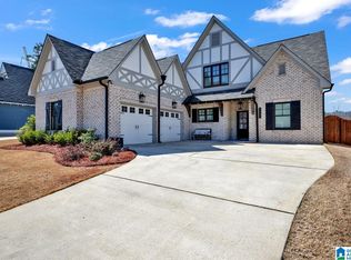 4045 Langston Ford Dr, Hoover, AL 35244