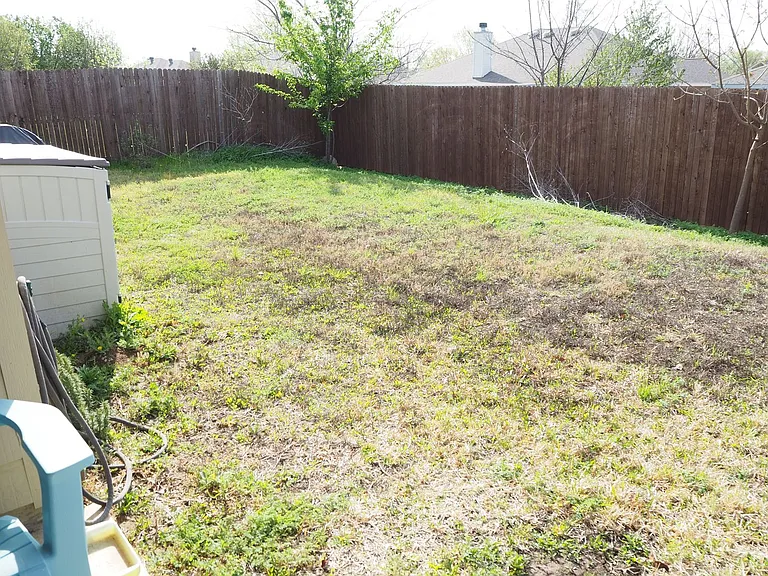 401 Wilson Way — Photo 30