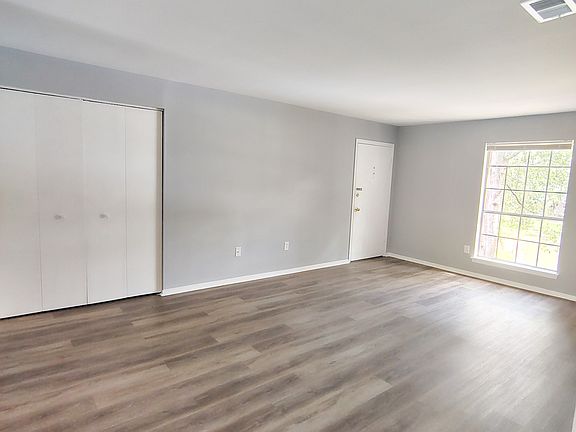2nd image of 3630 Ranch Rd APT 1-5