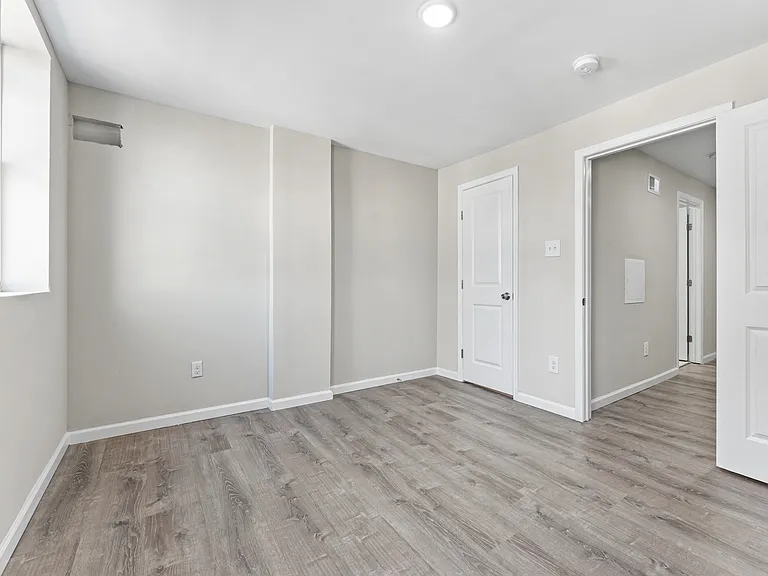 2356 N 4th St — Photo 15