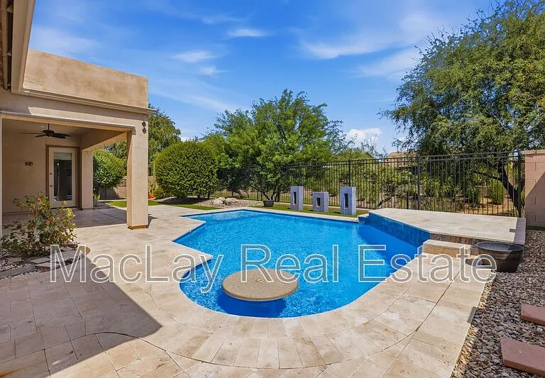 1142 E Bajor St — Photo 44