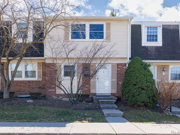 5077 Buckingham, Troy, MI 48098