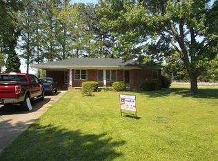 195 Green Hill Rd, Atwood, TN 38220