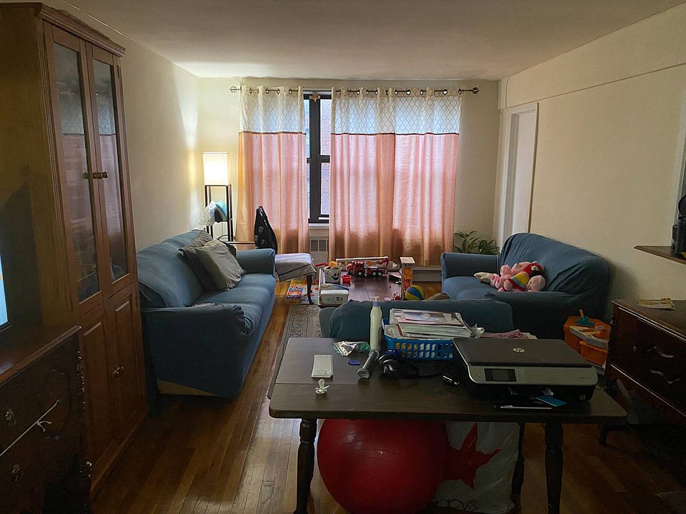 1st image of 1200 E 53rd St APT 4X