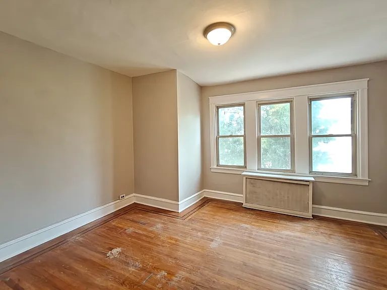 409 N Daggett St — Photo 9