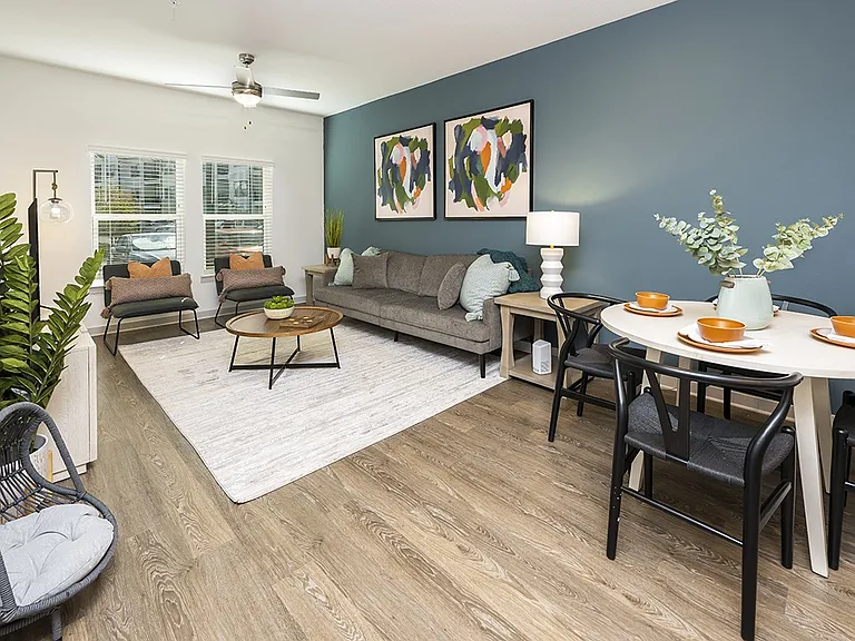 The Clarke at Kendall Town Apartments — Photo 19
