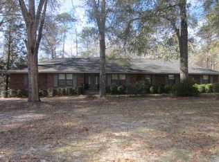 144 Chewalla Cir, Eufaula, AL 36027