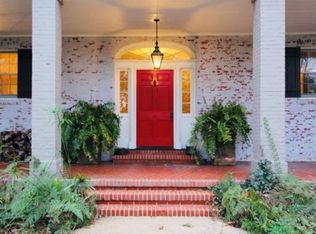 1037 Edgewood Dr, Pineville, LA 71360