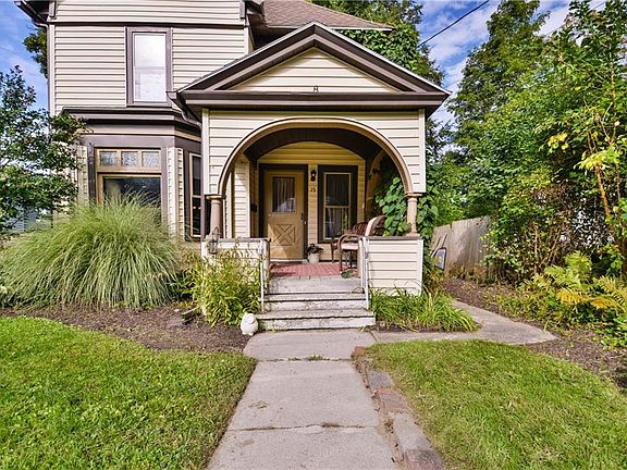 2nd image of 15 Walnut St