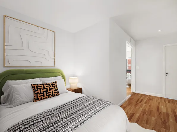 25 East 83rd Street 9B image 6 of 7