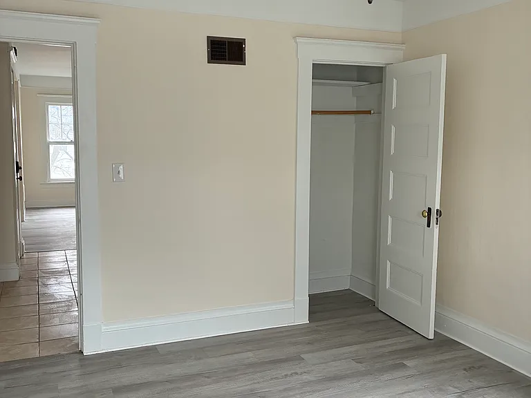172 William St #A — Photo 13