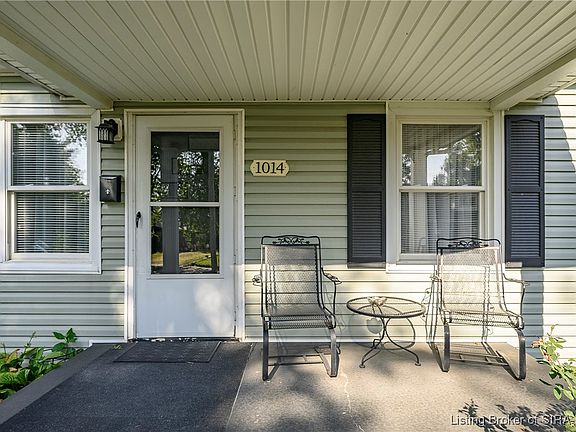 3rd image of 1014 Morris Avenue