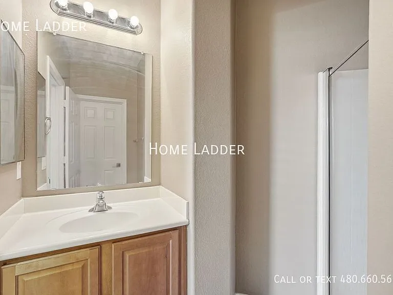 45575 W Keller Dr — Photo 17