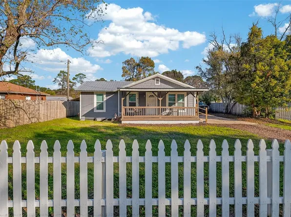 3015 E 3rd St, Brunswick, GA 31520