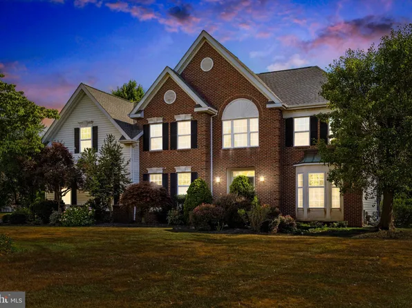 2613 Lloyd Ln, Norristown, PA 19403