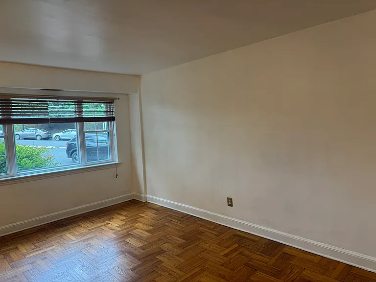 1301 N Ode St #115 — Photo 8
