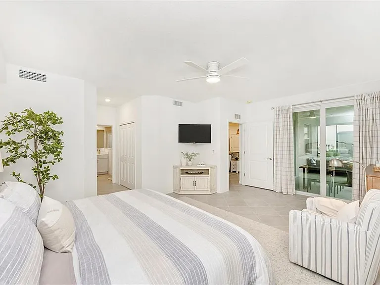 12620 Radiance Ct #101 — Photo 26