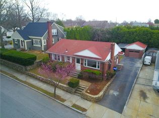 60 Winona St, Providence, RI 02904