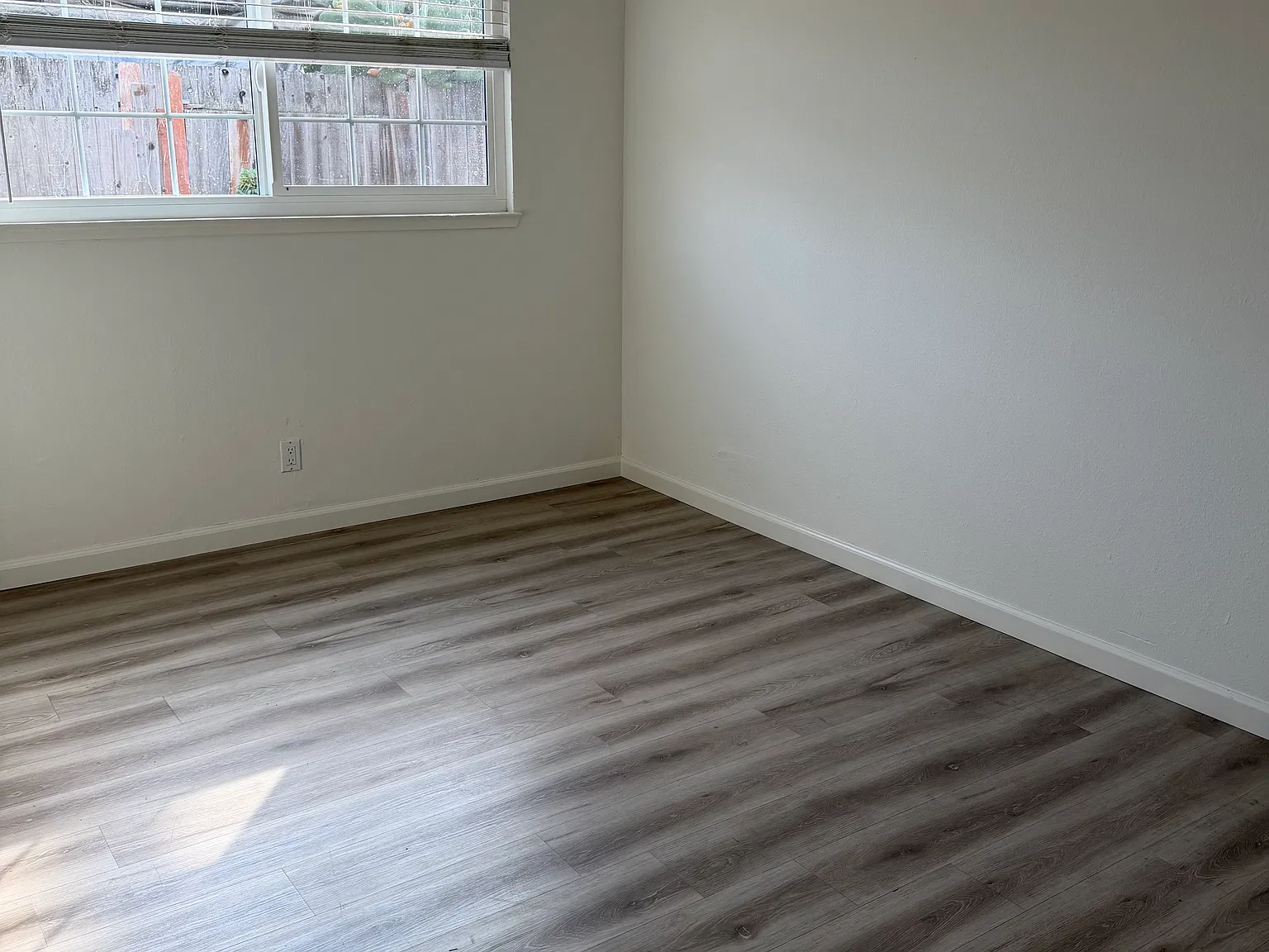 3 bed, 1137 sqft, $3,600 — Photo 3