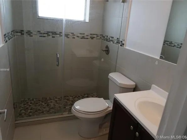 2388 NE 173rd St, North Miami Beach, FL 33160