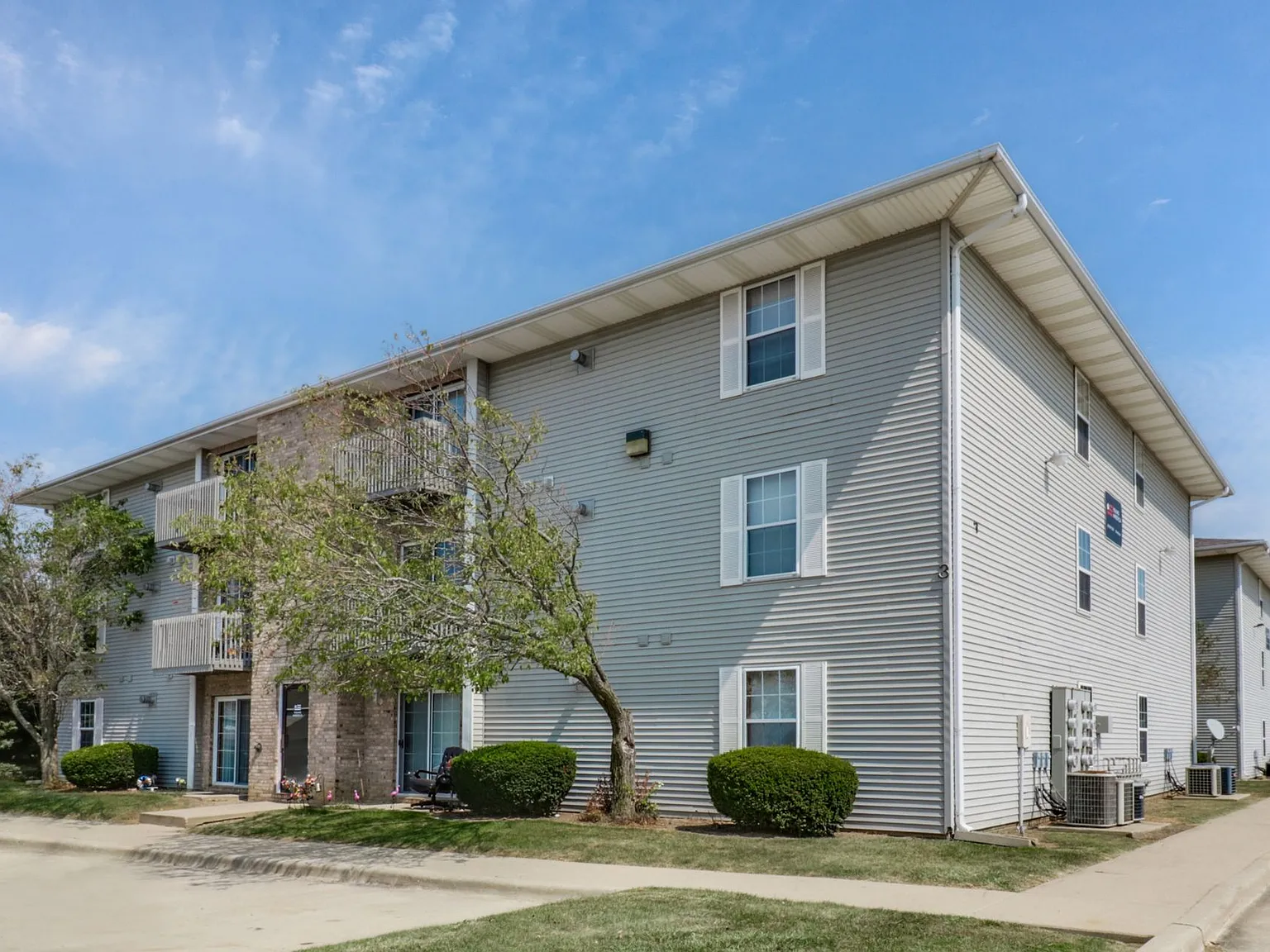 Christopher Way Apartments — Photo 1