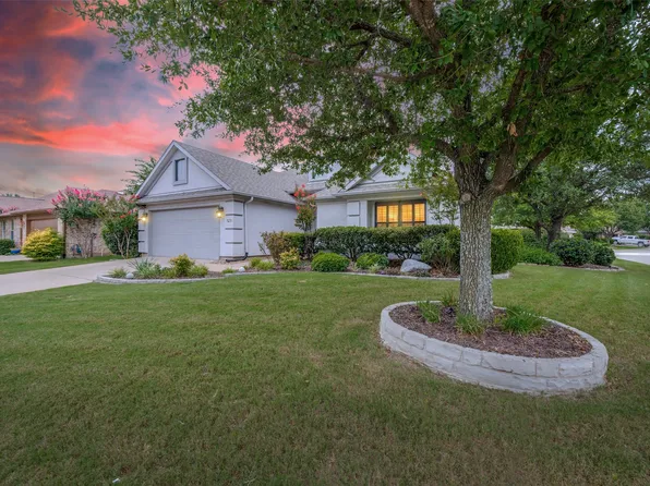9633 Applewood Trl, Denton, TX 76207