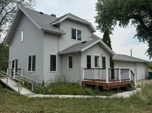 16823 53rd St SE, Kindred, ND 58051